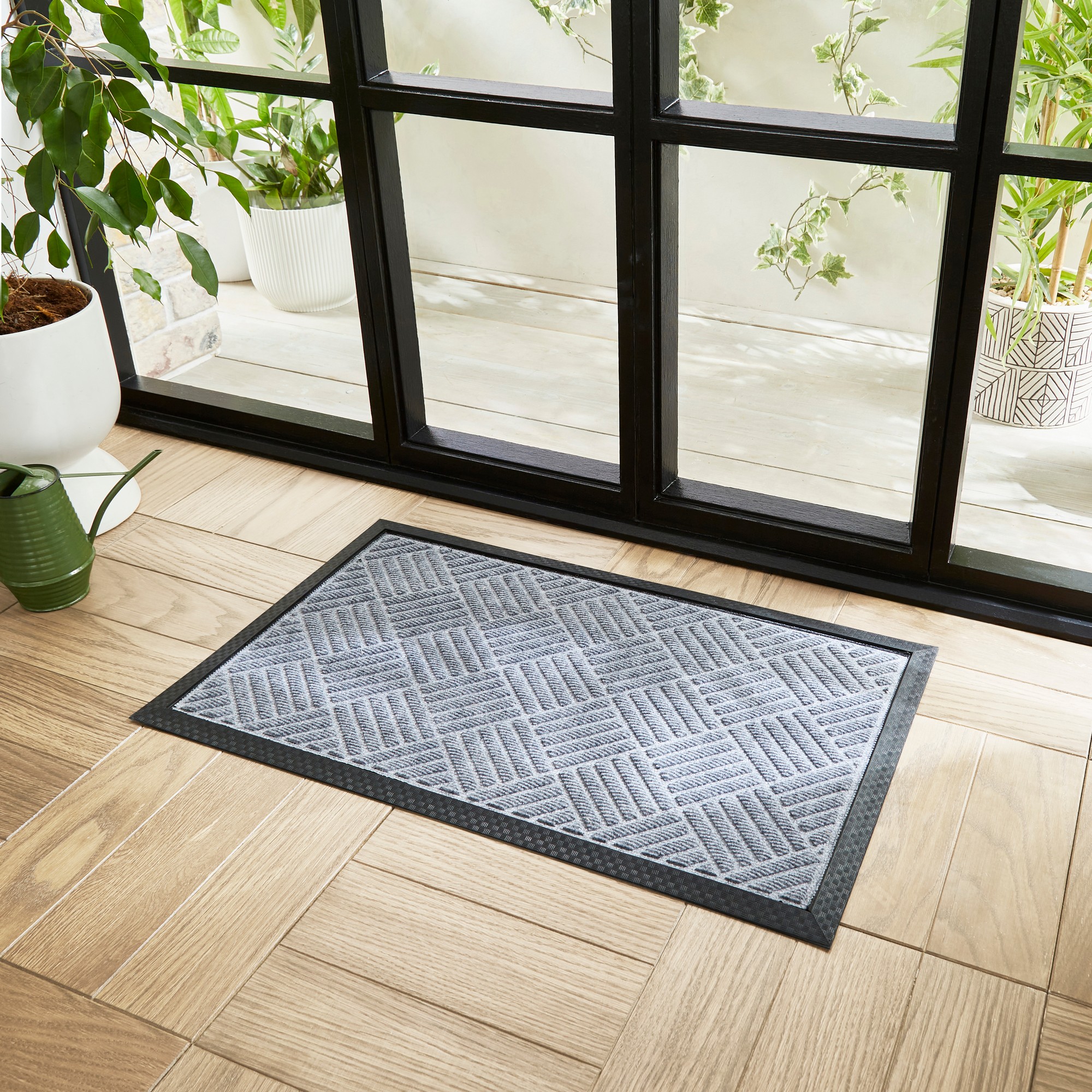 Utility Rugged Rubber Doormat In Silver Grey